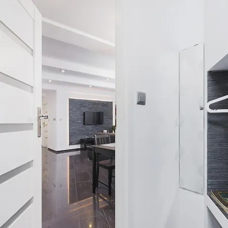 Comfy Lubelska By Renters Apartmán Krakov