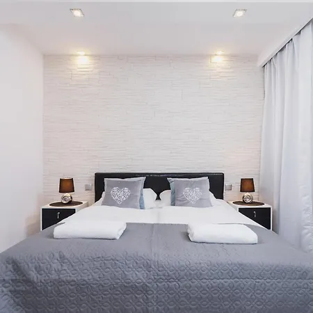 Comfy Lubelska By Renters * Kraków